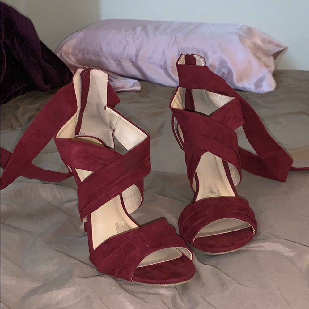Strap up heels